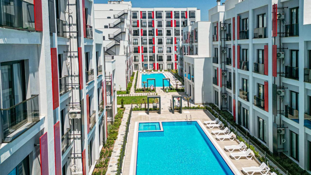 C Suites Antalia Airport Luaran gambar