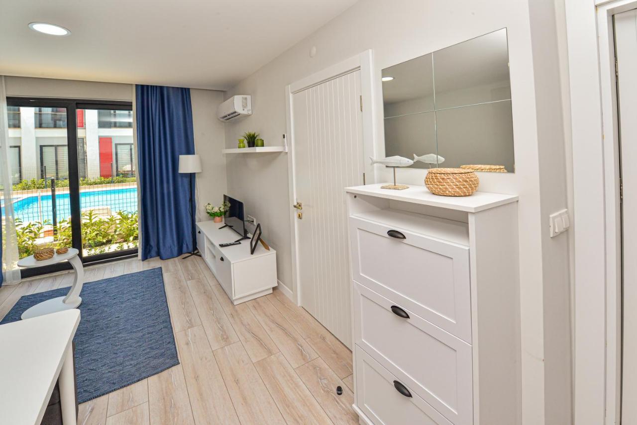 C Suites Antalia Airport Luaran gambar