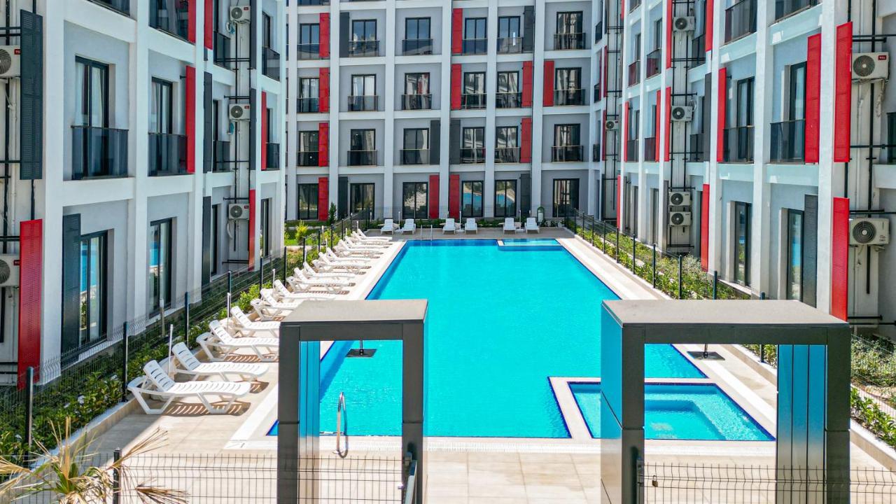 C Suites Antalia Airport Luaran gambar