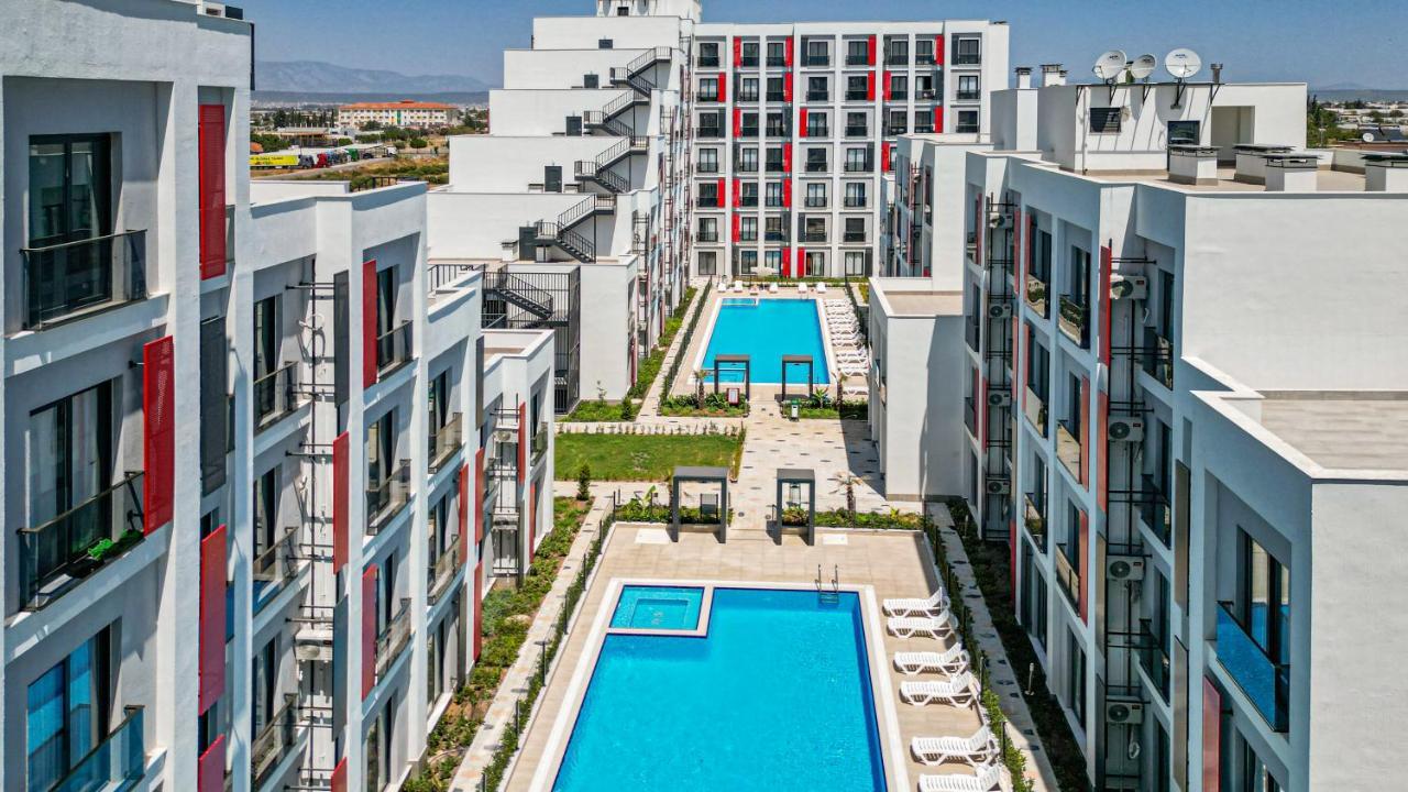C Suites Antalia Airport Luaran gambar