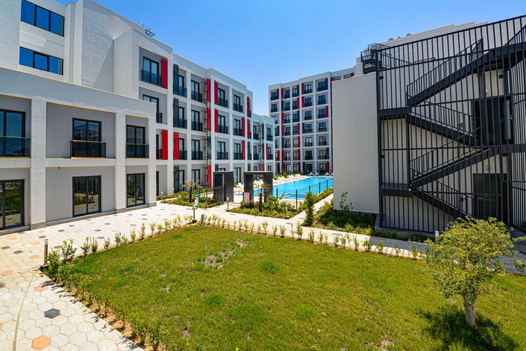 C Suites Antalia Airport Luaran gambar