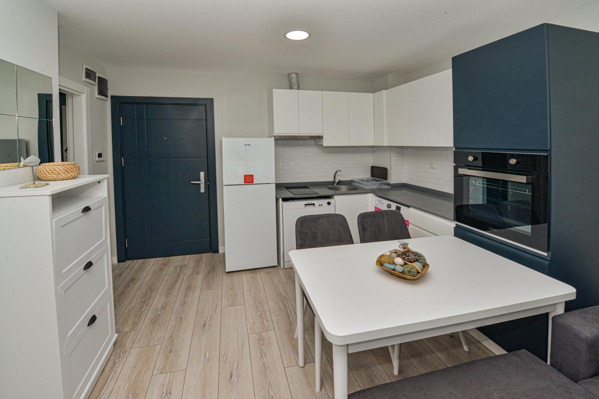 C Suites Antalia Airport Luaran gambar
