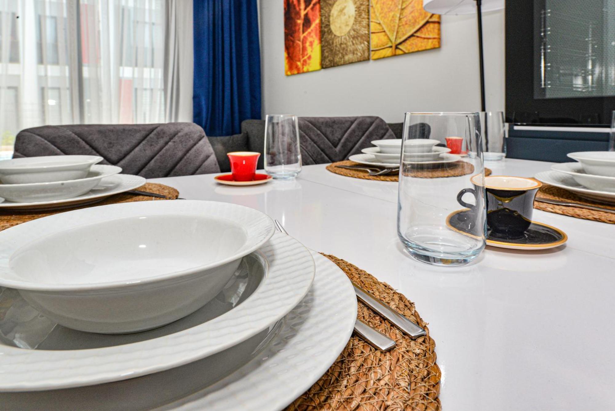 C Suites Antalia Airport Luaran gambar