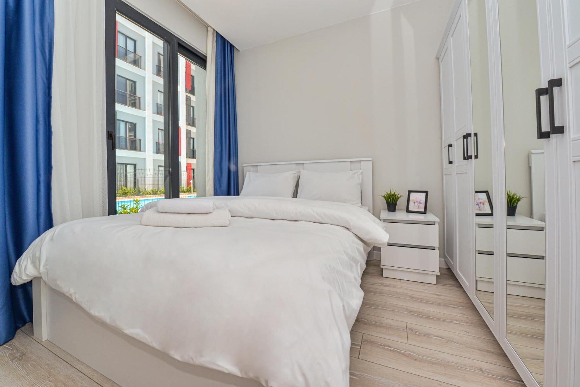C Suites Antalia Airport Luaran gambar