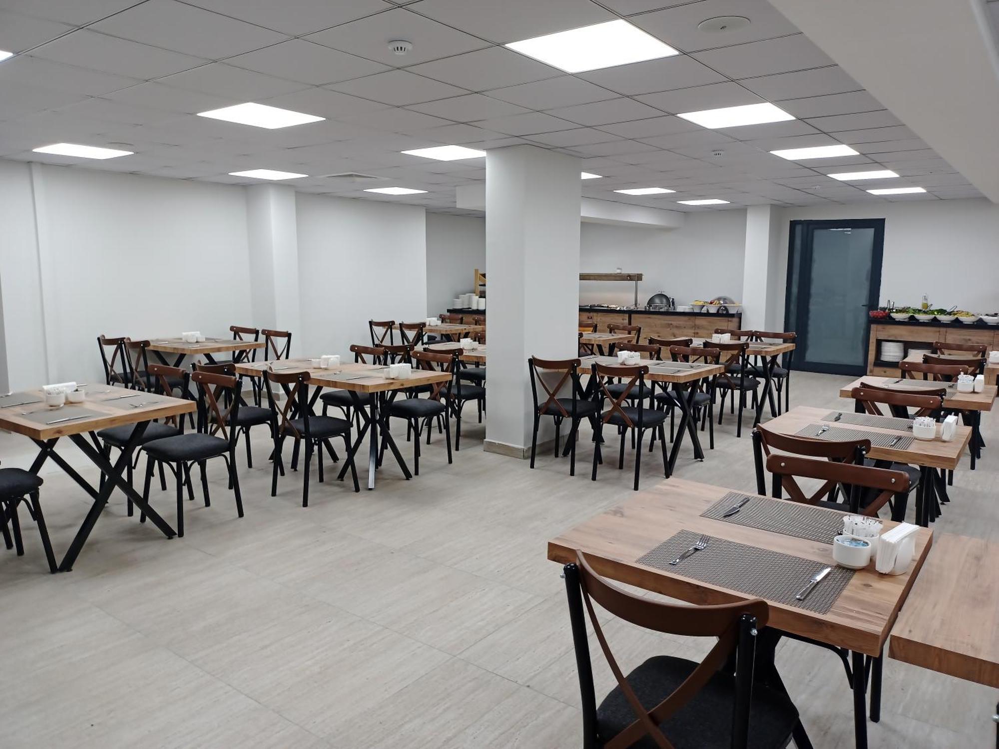 C Suites Antalia Airport Luaran gambar
