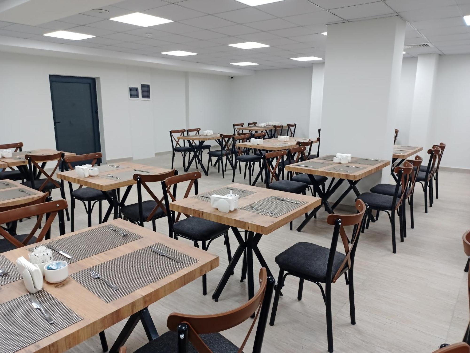 C Suites Antalia Airport Luaran gambar