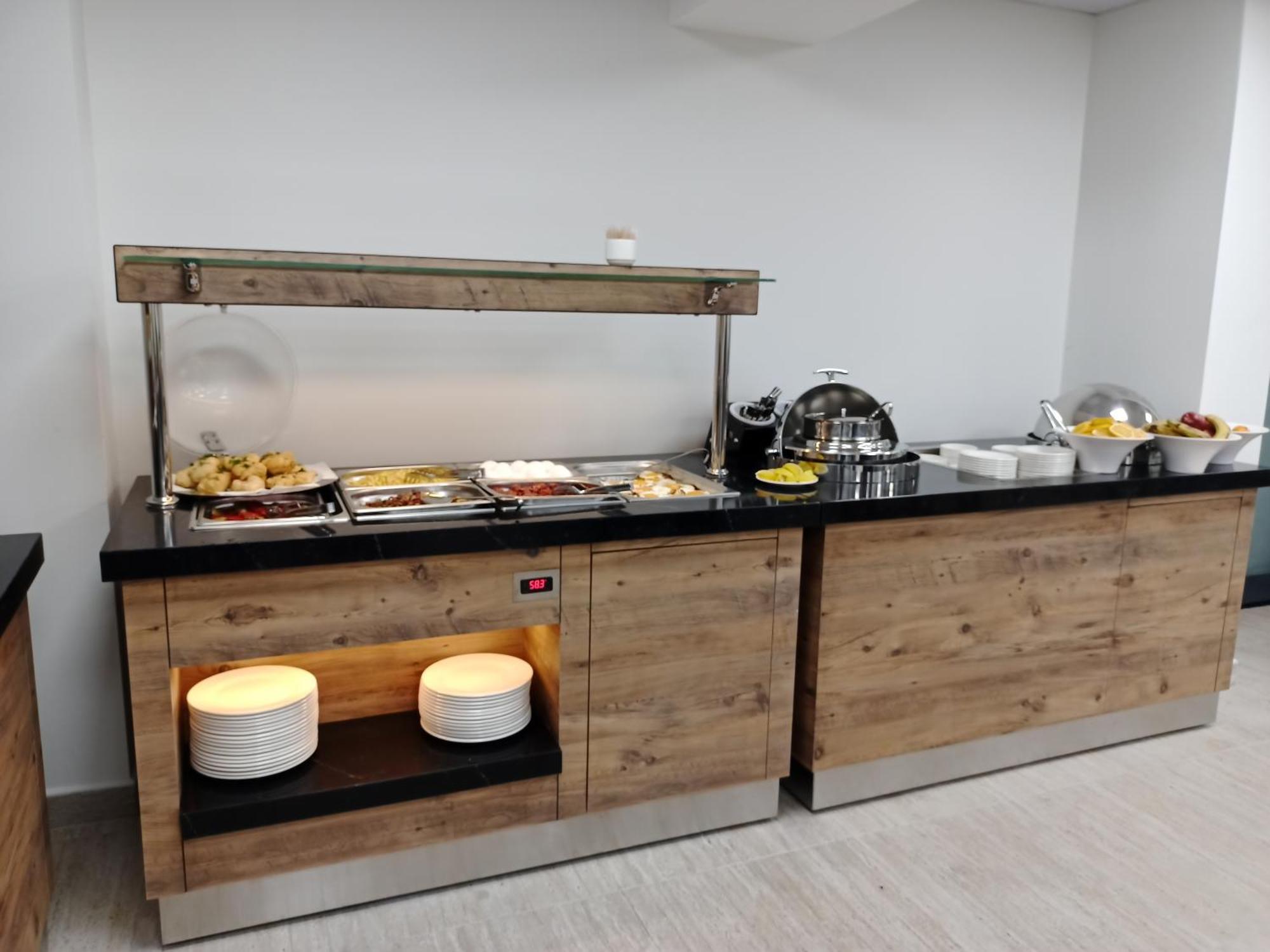 C Suites Antalia Airport Luaran gambar