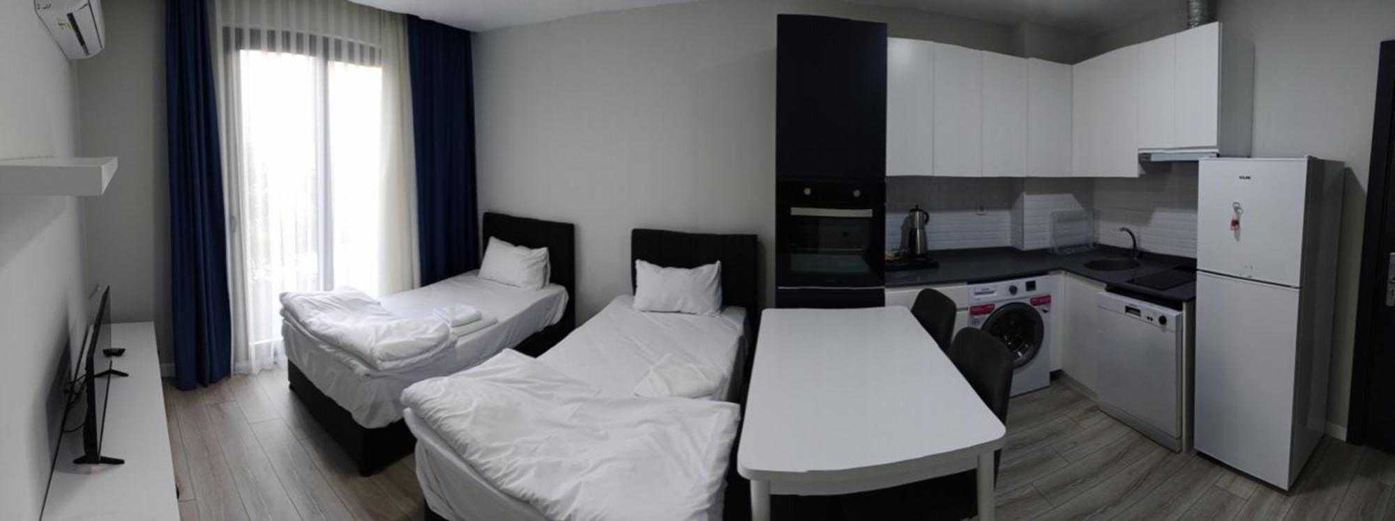 C Suites Antalia Airport Luaran gambar