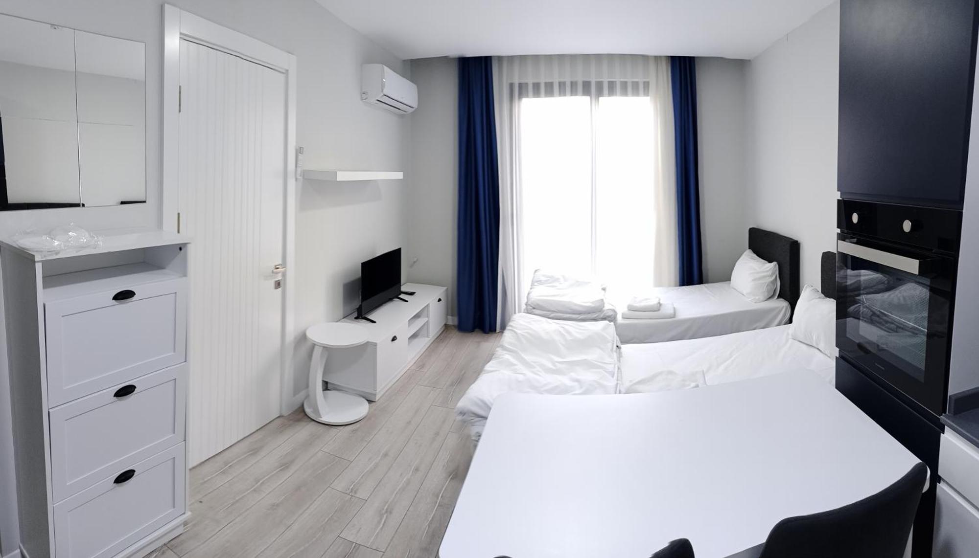 C Suites Antalia Airport Luaran gambar